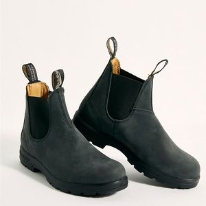 Blundstone Chelsea Boots
